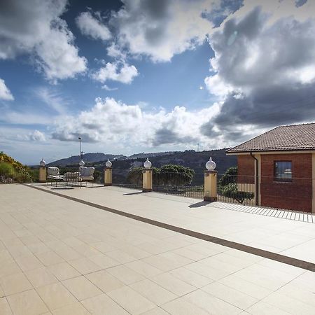 Il Parco Degli Ulivi Hotel Villafranca Tirrena Exterior foto