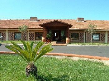Il Parco Degli Ulivi Hotel Villafranca Tirrena Exterior foto